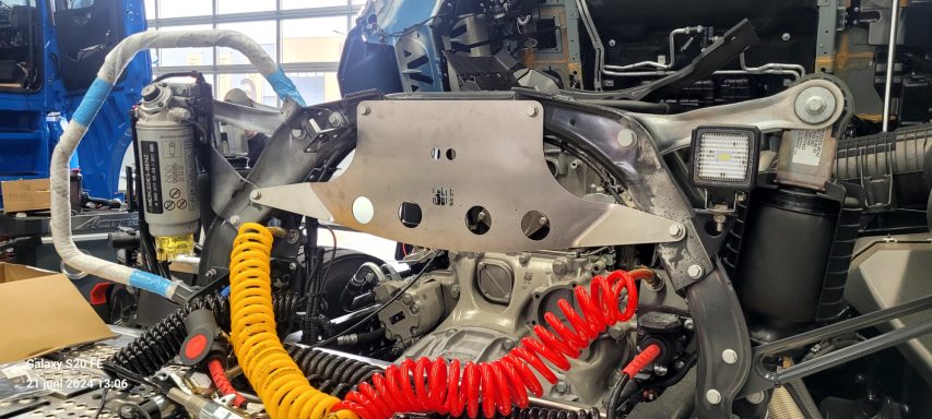 Custom made Lucht/Licht bevestigings plaat Badraaf